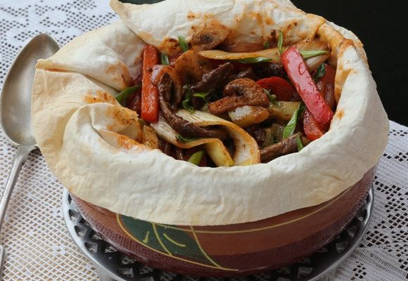 Телятина в лаваше