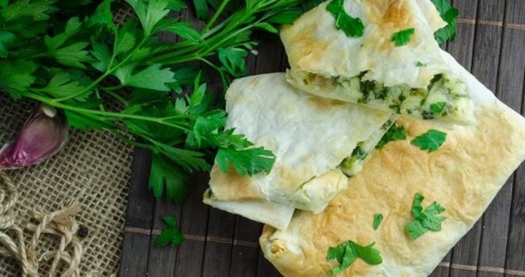 Рулет из лаваша с кабачком