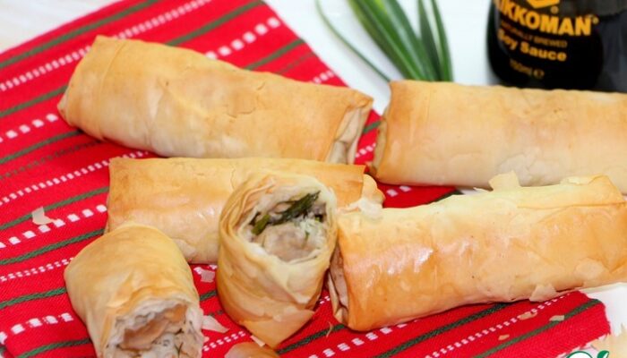 Пирожки из теста фило с куриным филе