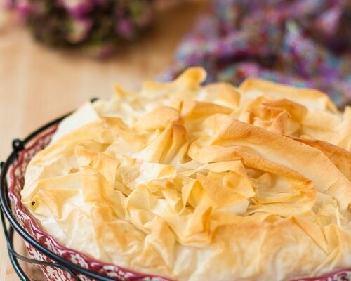 Пирог из теста фило с горбушей