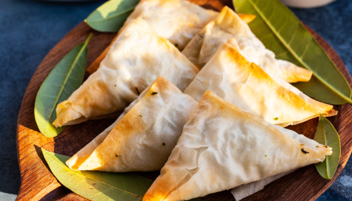 Вегетарианские самосы из теста фило