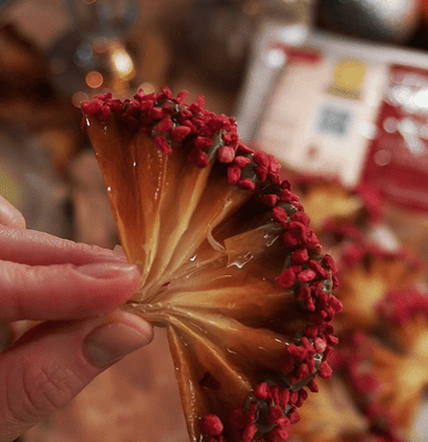 Закусочки из теста фило (видео)